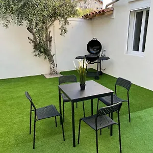 les-jardins-marseillais-1-appartement-4-personnes.fr-provencehotel.com/