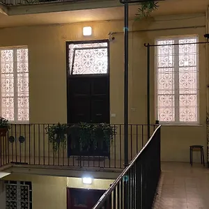 Domus Alfieri Al Colosseo Appartement