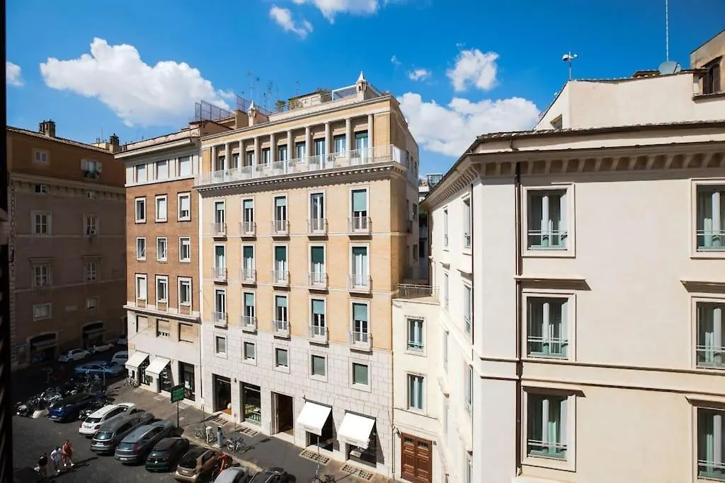 La Vita Del Cuore Di Roma - The Italian Stay Collection